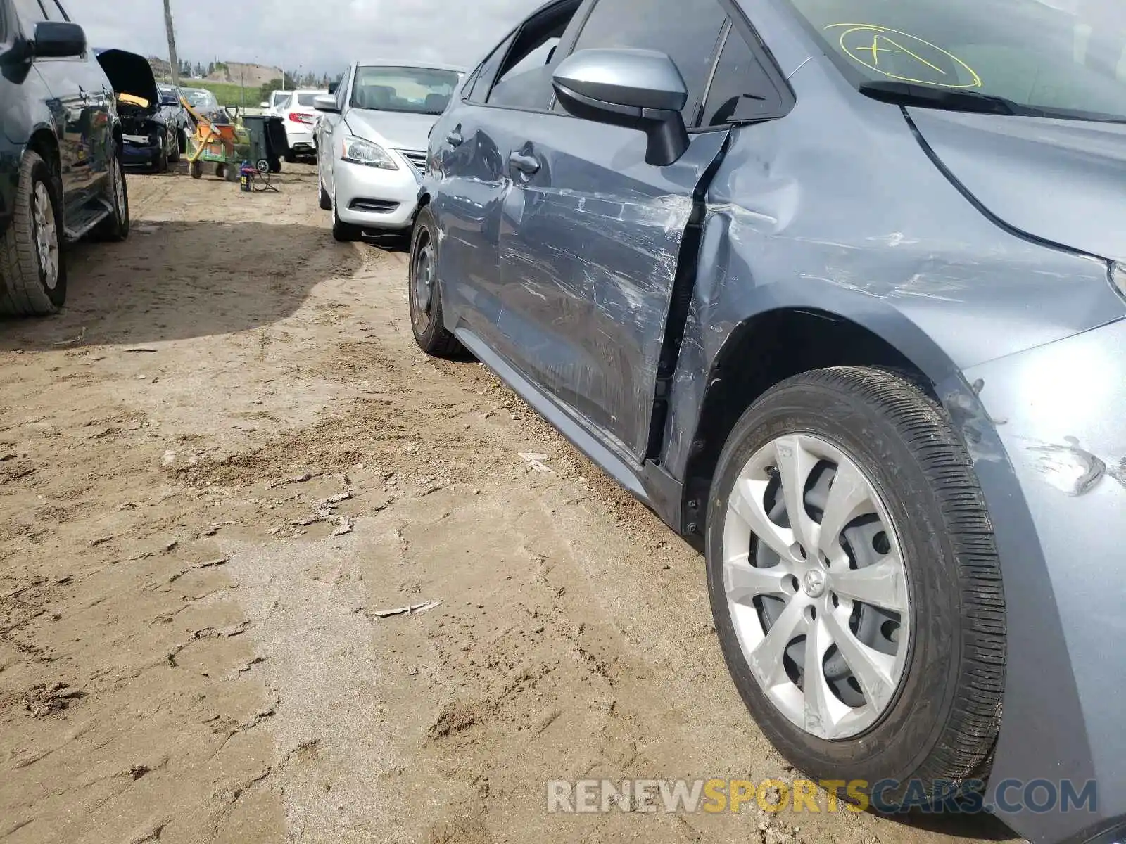 9 Photograph of a damaged car JTDEPRAE8LJ111149 TOYOTA COROLLA 2020