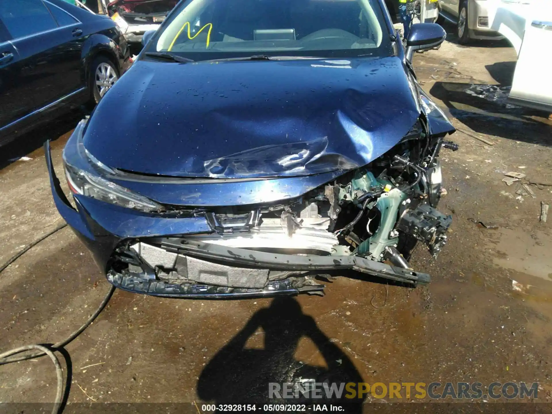 6 Photograph of a damaged car JTDEPRAE8LJ112169 TOYOTA COROLLA 2020