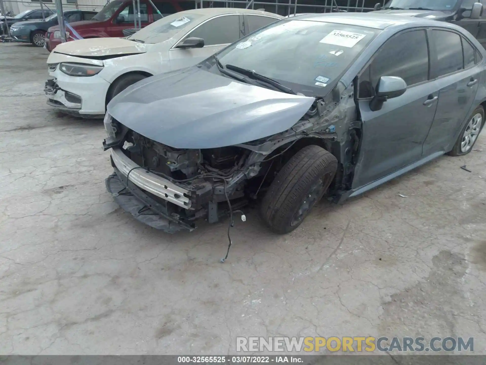 6 Photograph of a damaged car JTDEPRAE8LJ112916 TOYOTA COROLLA 2020