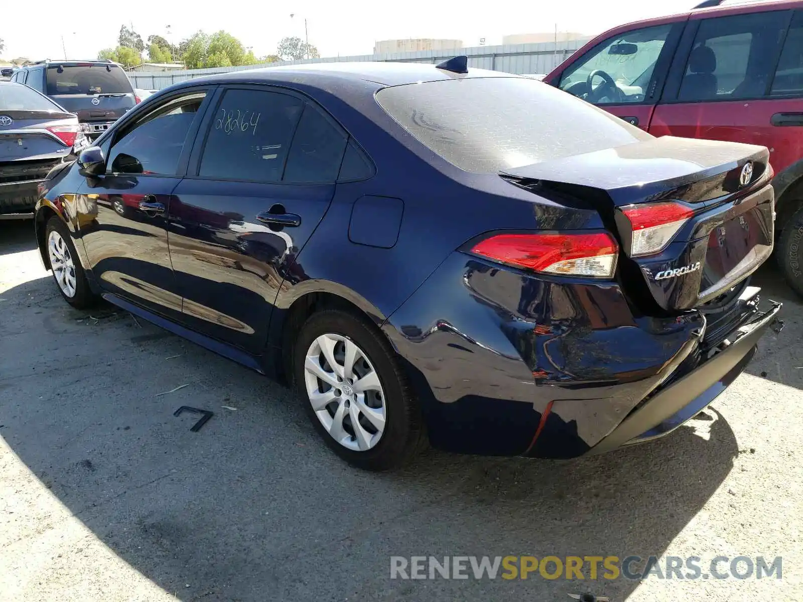 3 Photograph of a damaged car JTDEPRAE8LJ113032 TOYOTA COROLLA 2020