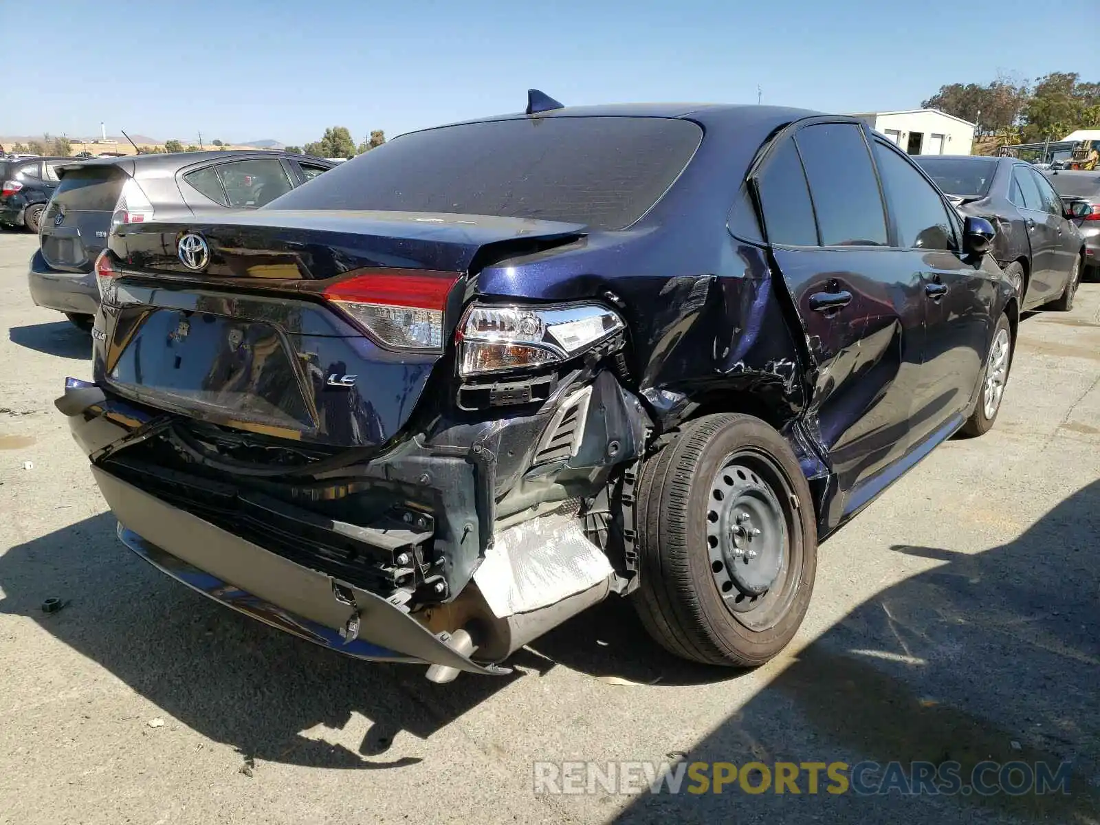 4 Photograph of a damaged car JTDEPRAE8LJ113032 TOYOTA COROLLA 2020