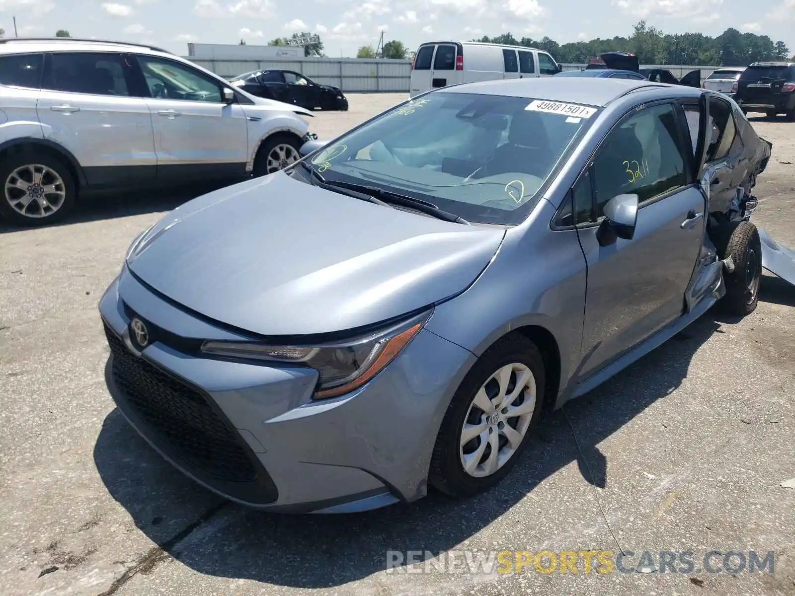 2 Photograph of a damaged car JTDEPRAE8LJ113838 TOYOTA COROLLA 2020