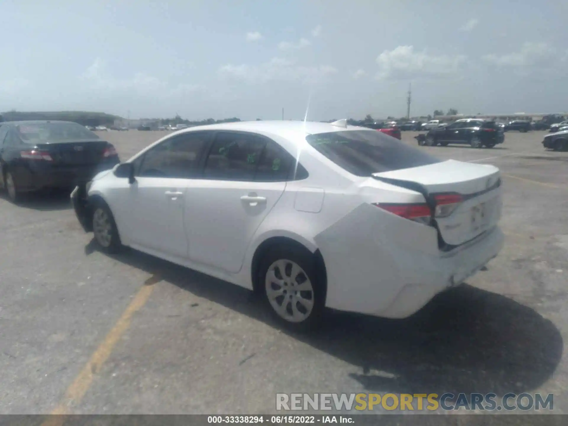 3 Photograph of a damaged car JTDEPRAE8LJ114696 TOYOTA COROLLA 2020