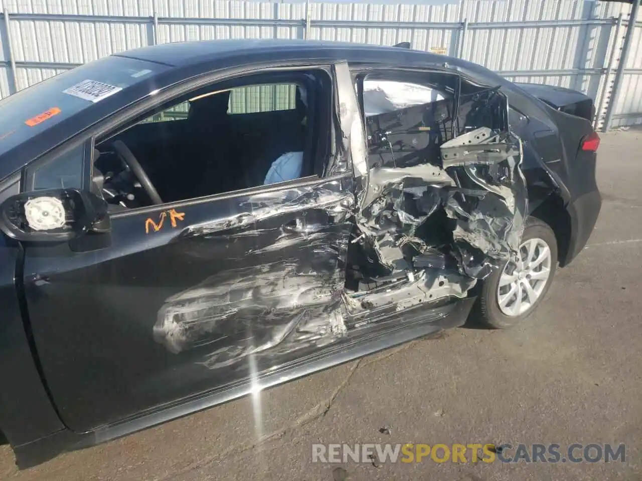 9 Photograph of a damaged car JTDEPRAE8LJ117159 TOYOTA COROLLA 2020