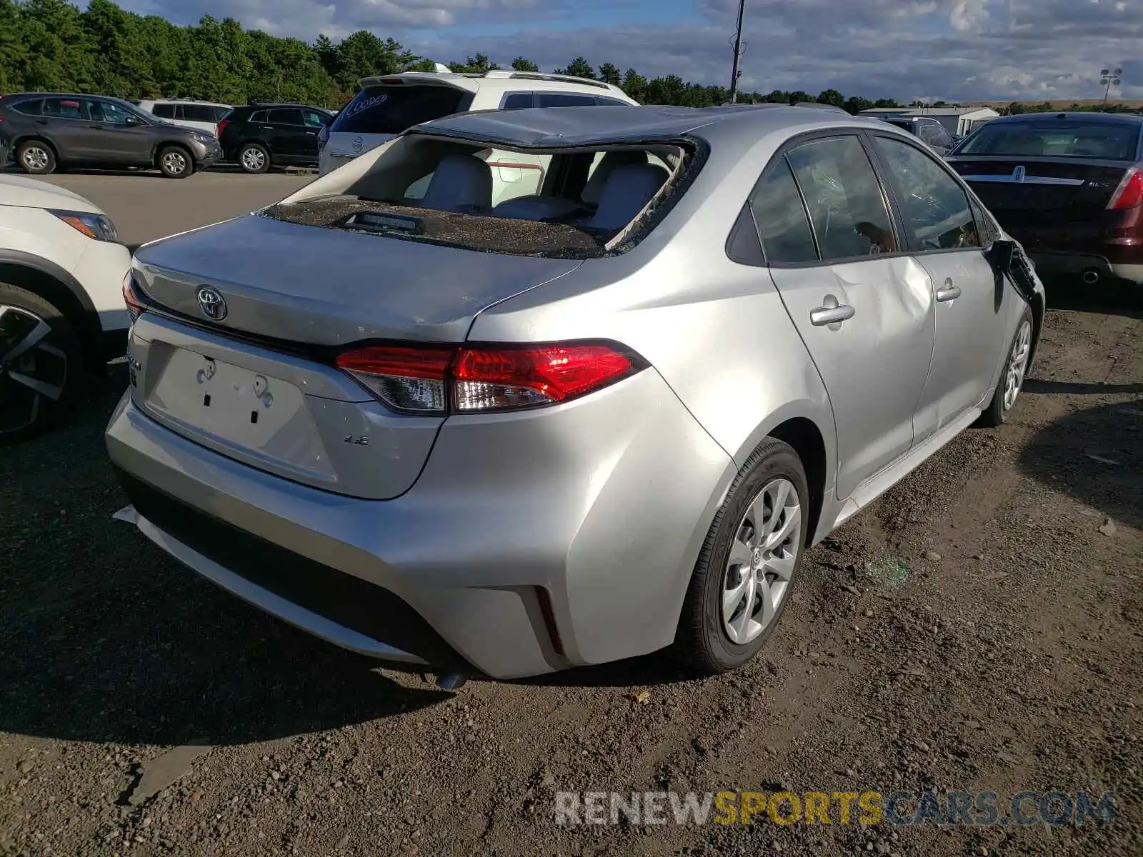 4 Photograph of a damaged car JTDEPRAE9LJ000495 TOYOTA COROLLA 2020