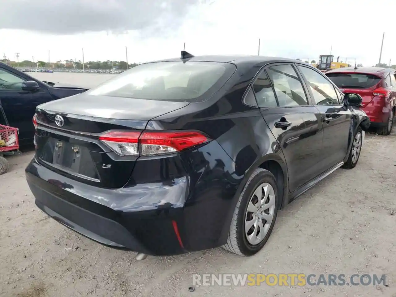 4 Photograph of a damaged car JTDEPRAE9LJ001677 TOYOTA COROLLA 2020