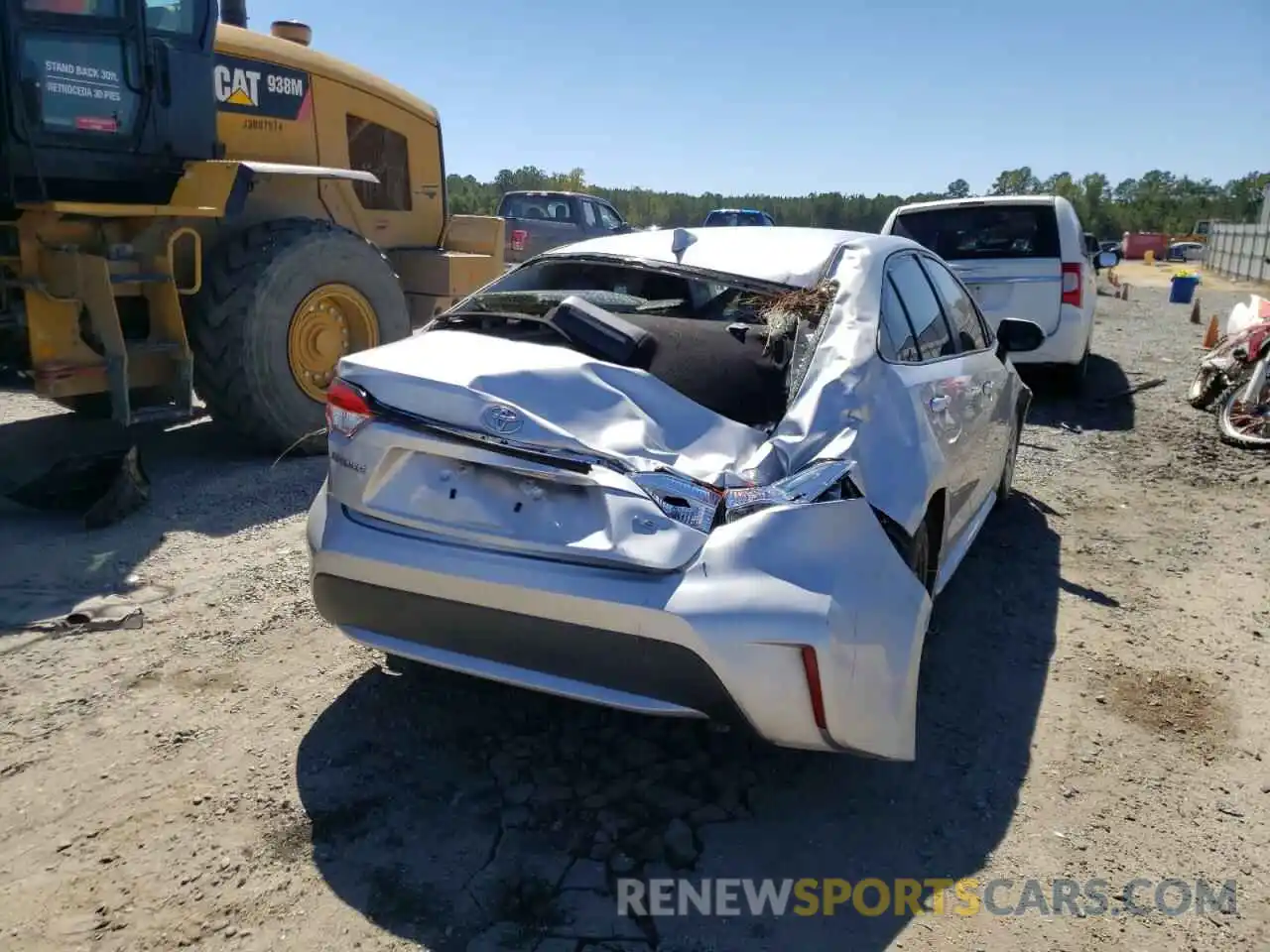 4 Photograph of a damaged car JTDEPRAE9LJ002246 TOYOTA COROLLA 2020