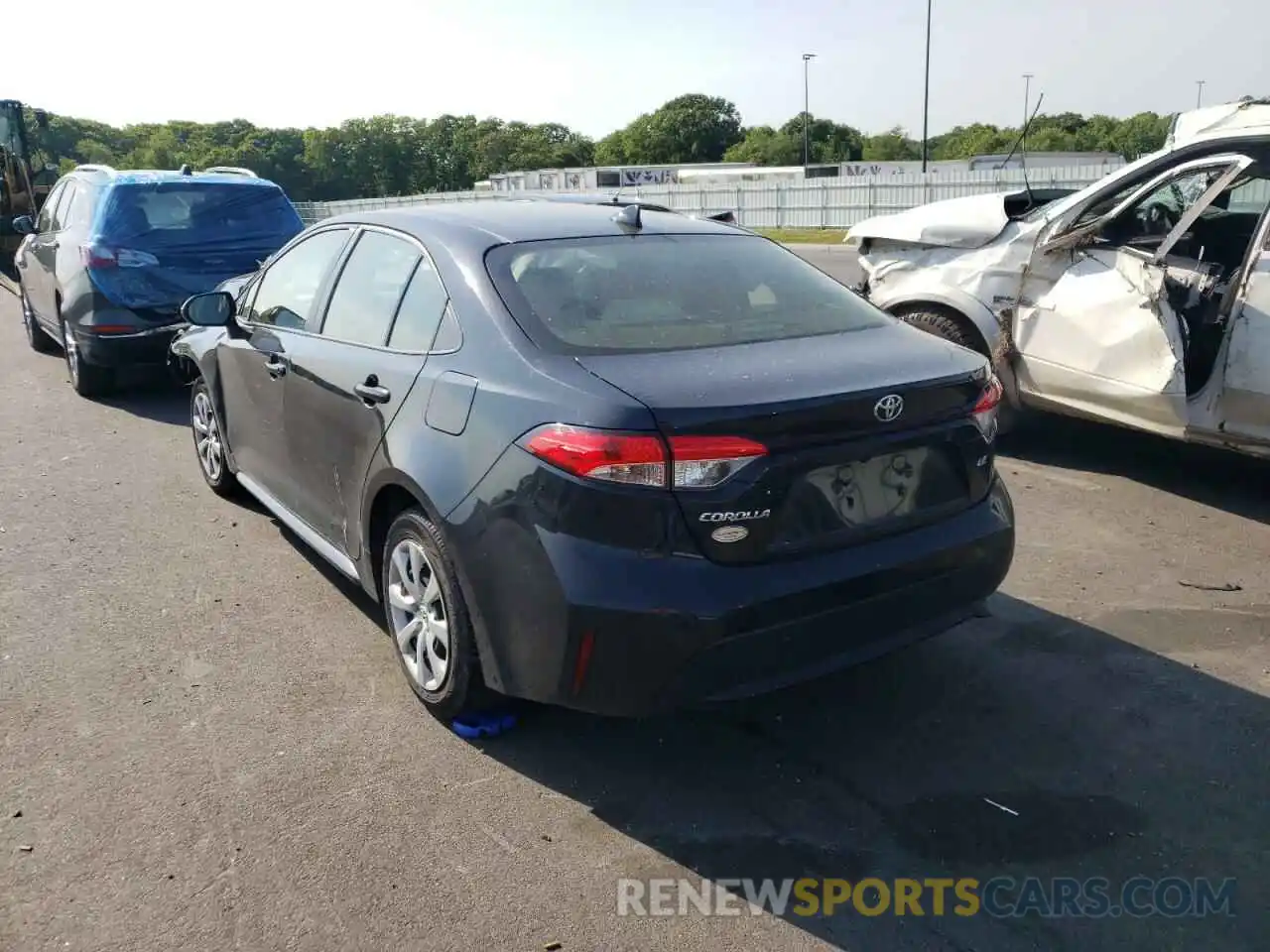 3 Photograph of a damaged car JTDEPRAE9LJ002814 TOYOTA COROLLA 2020