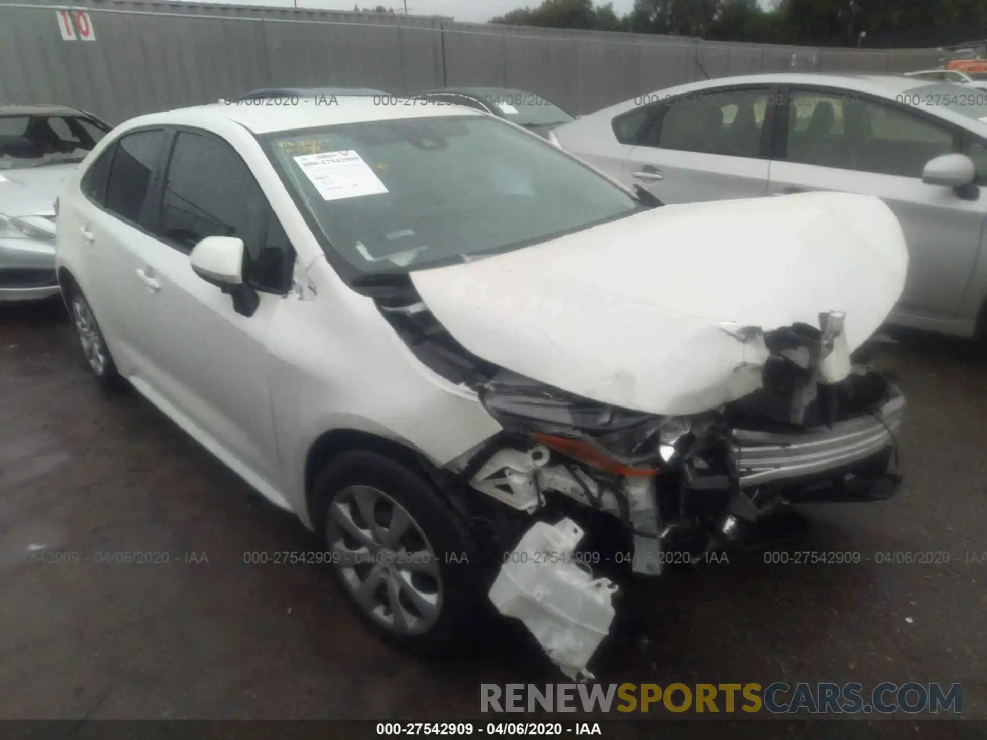 1 Photograph of a damaged car JTDEPRAE9LJ004711 TOYOTA COROLLA 2020