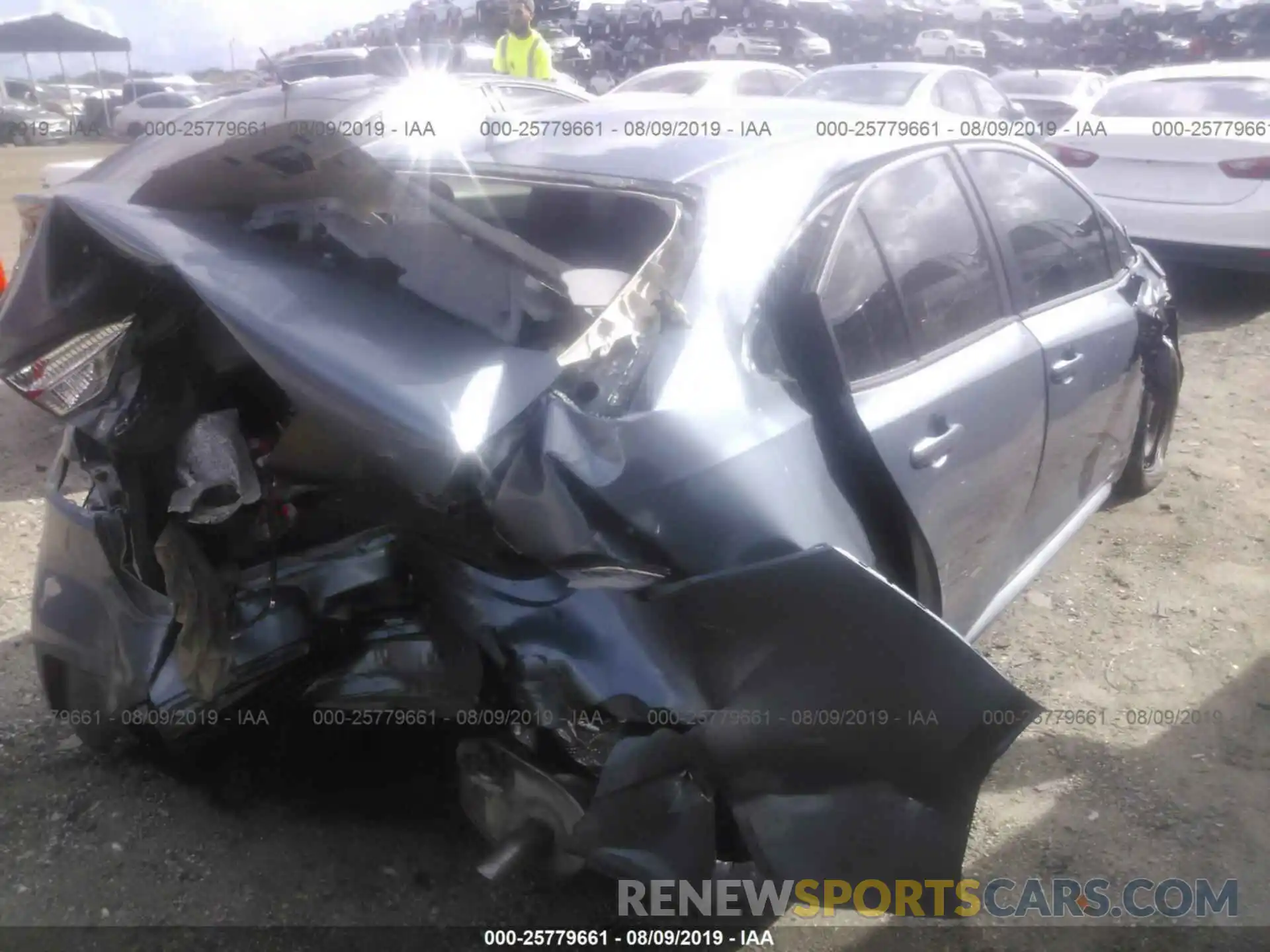 4 Фотография поврежденного автомобиля JTDEPRAE9LJ004918 TOYOTA COROLLA 2020