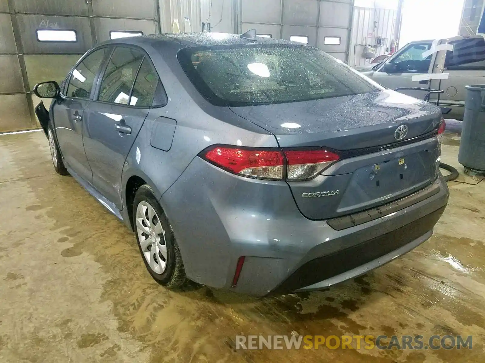 3 Photograph of a damaged car JTDEPRAE9LJ004997 TOYOTA COROLLA 2020