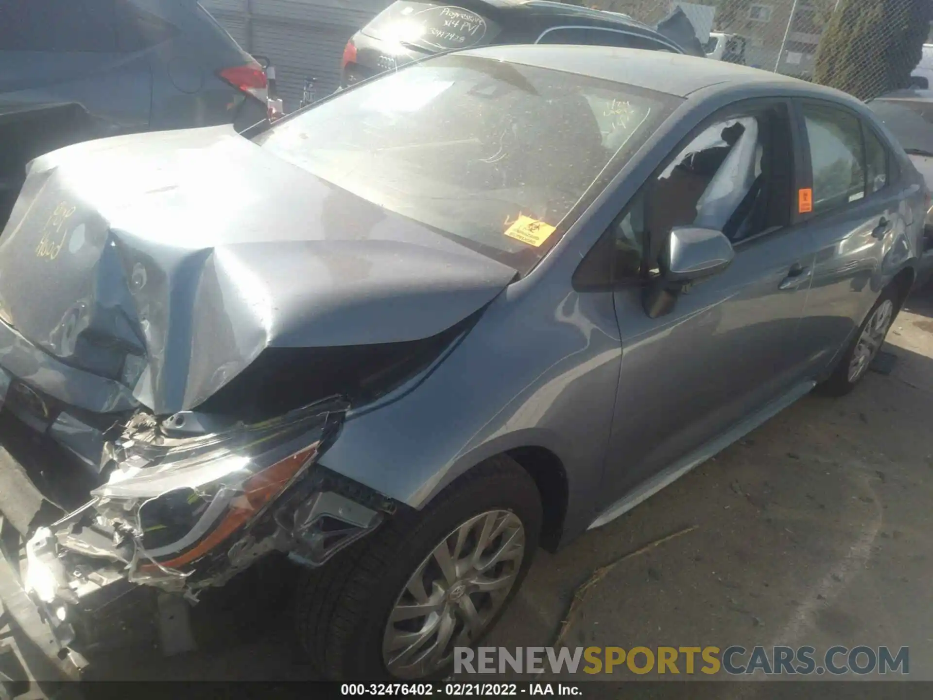 2 Photograph of a damaged car JTDEPRAE9LJ006619 TOYOTA COROLLA 2020