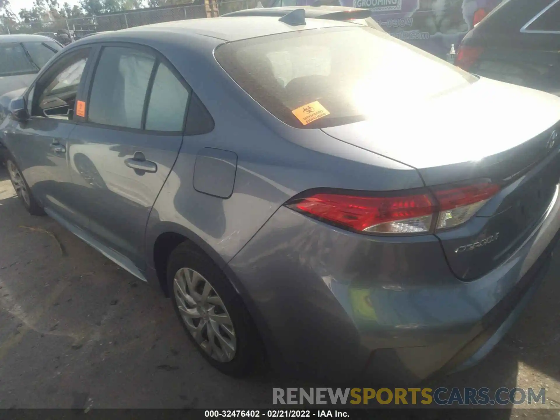 3 Photograph of a damaged car JTDEPRAE9LJ006619 TOYOTA COROLLA 2020