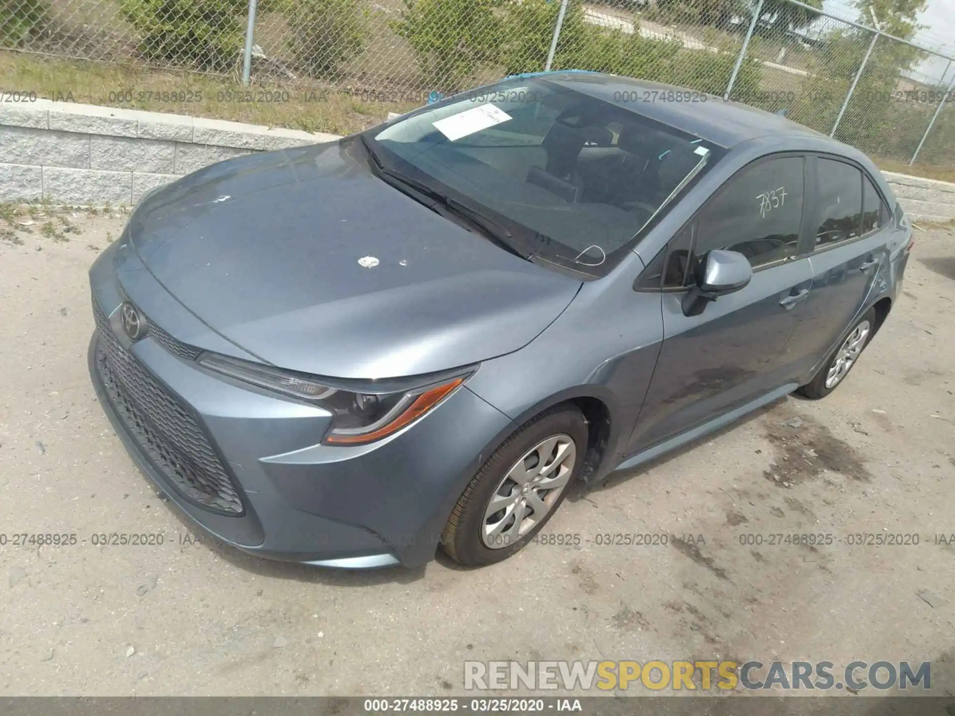 2 Photograph of a damaged car JTDEPRAE9LJ010511 TOYOTA COROLLA 2020