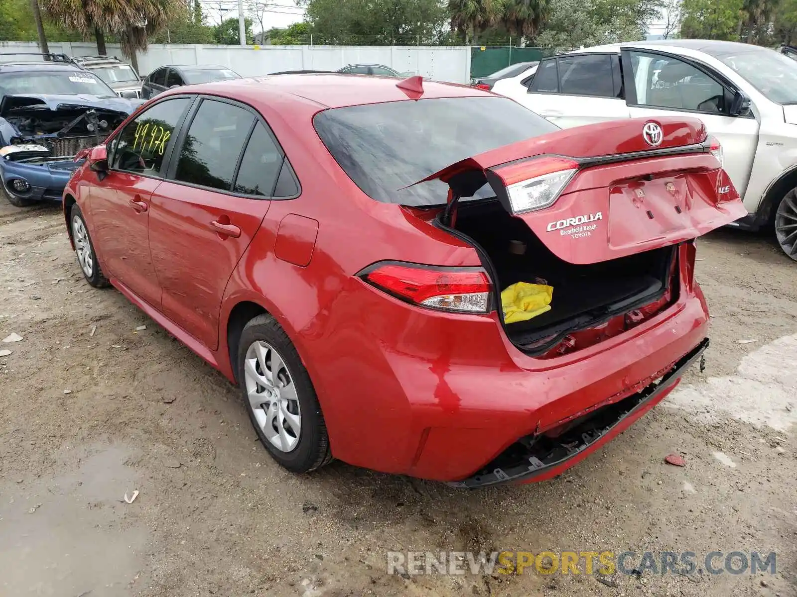 3 Photograph of a damaged car JTDEPRAE9LJ011450 TOYOTA COROLLA 2020