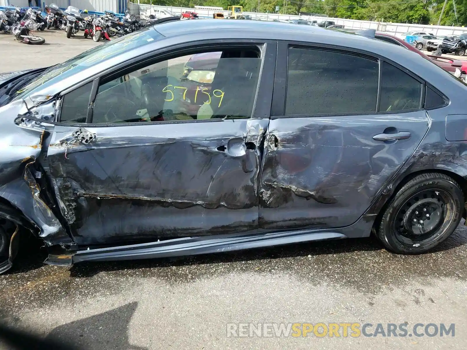 10 Photograph of a damaged car JTDEPRAE9LJ014543 TOYOTA COROLLA 2020