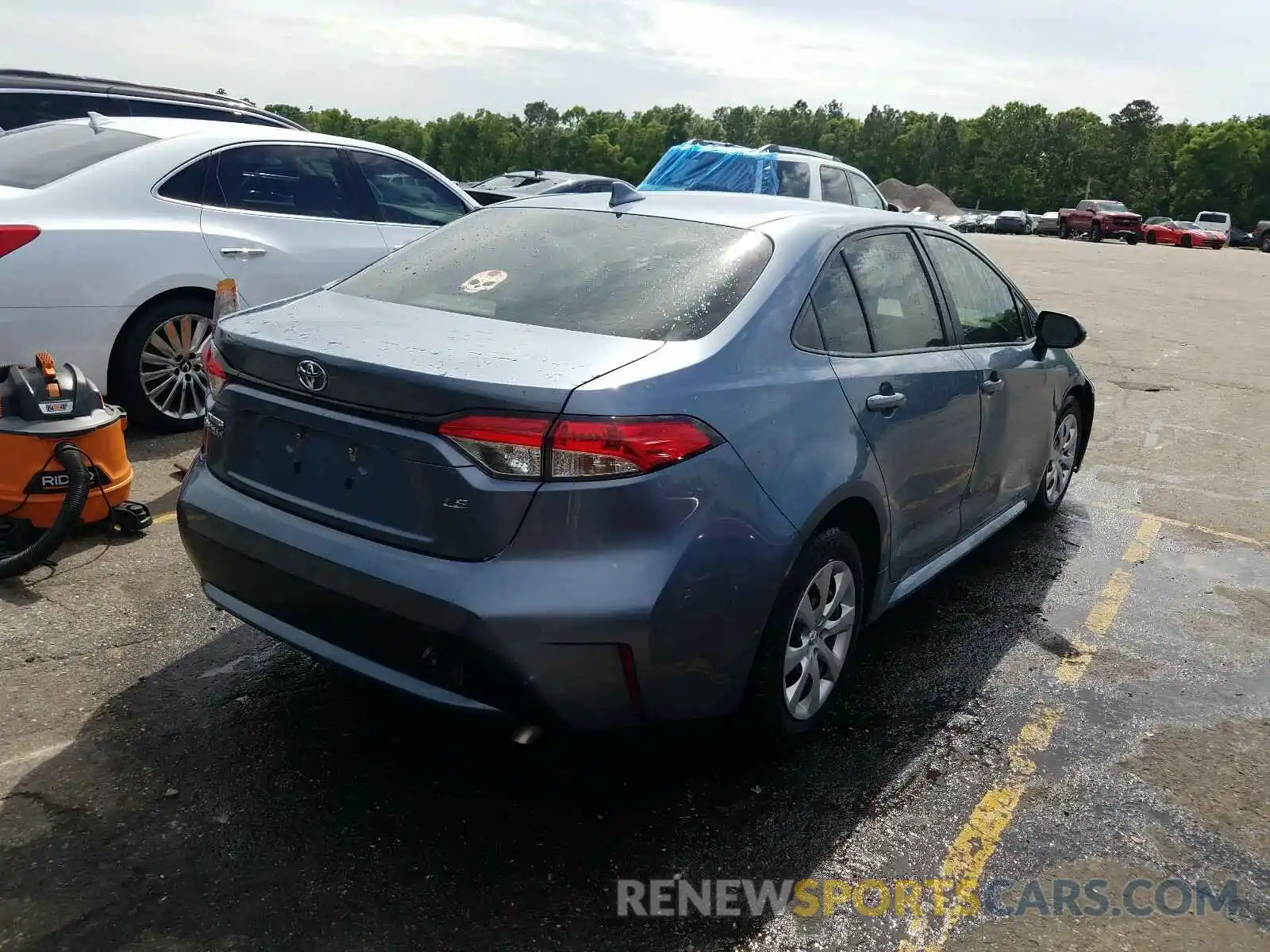 4 Photograph of a damaged car JTDEPRAE9LJ014543 TOYOTA COROLLA 2020