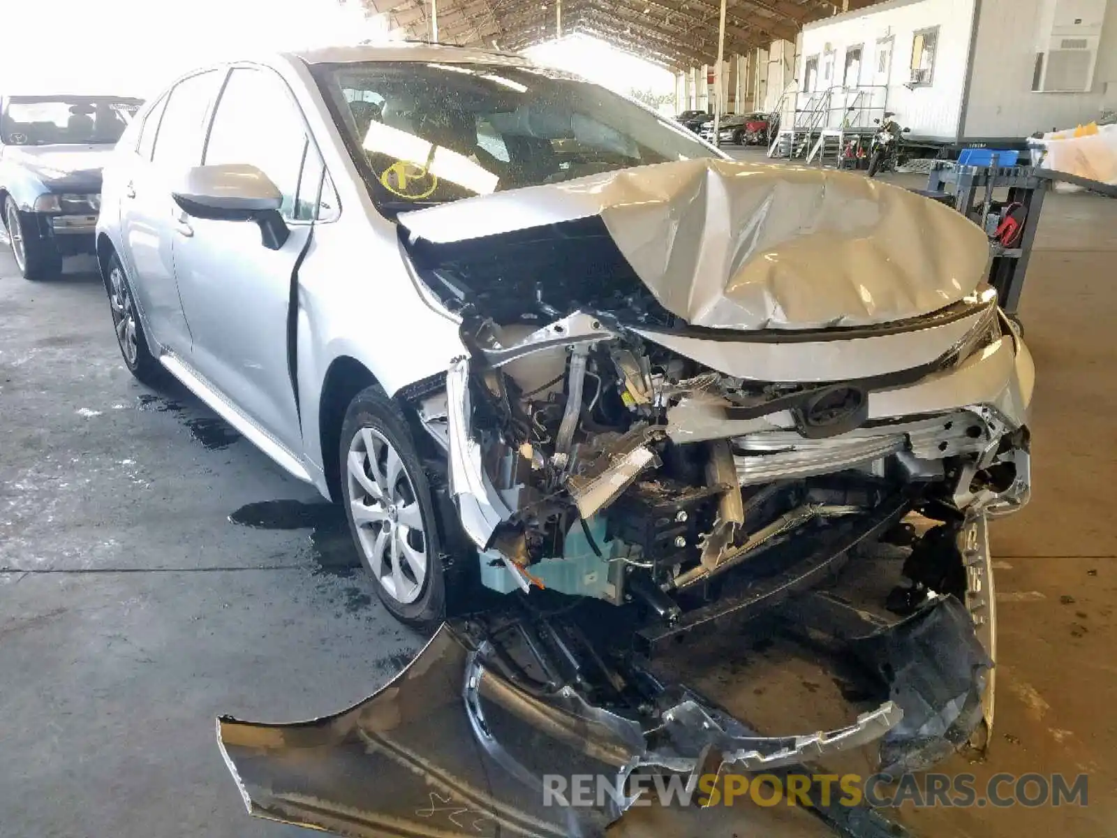 1 Photograph of a damaged car JTDEPRAE9LJ015272 TOYOTA COROLLA 2020