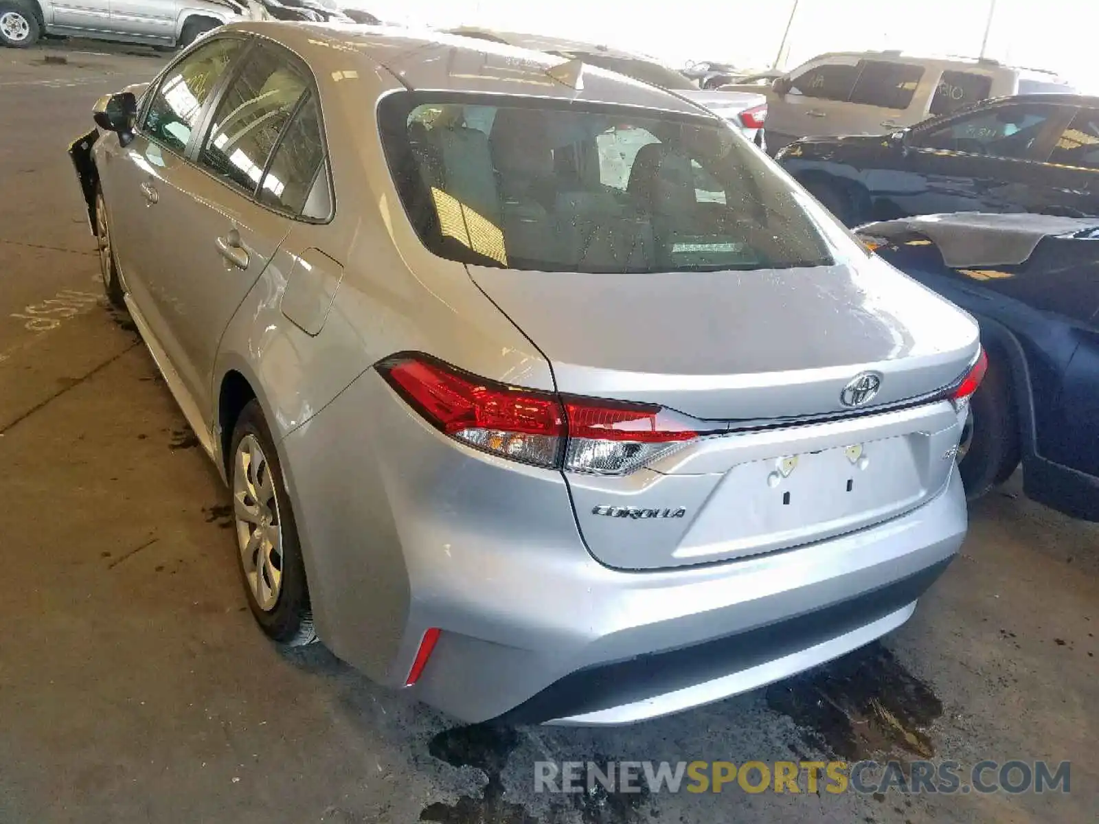 3 Photograph of a damaged car JTDEPRAE9LJ015272 TOYOTA COROLLA 2020