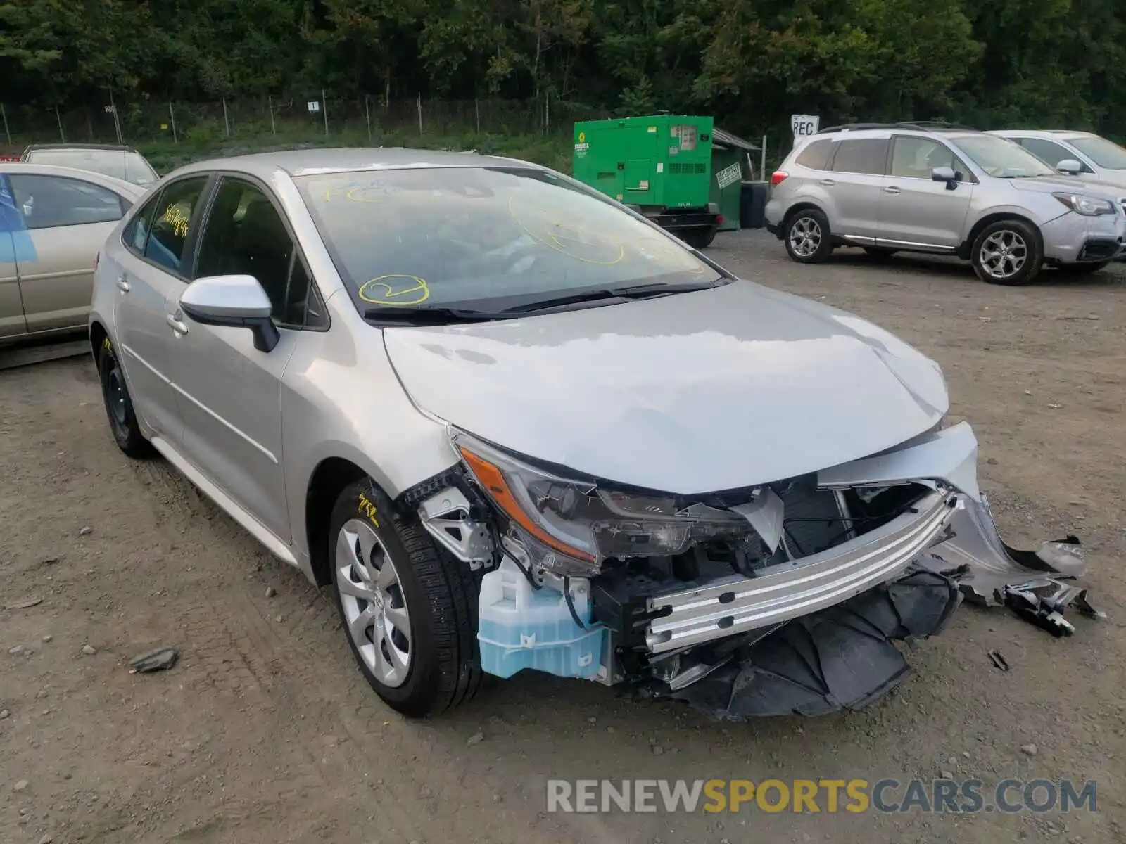 1 Photograph of a damaged car JTDEPRAE9LJ016695 TOYOTA COROLLA 2020