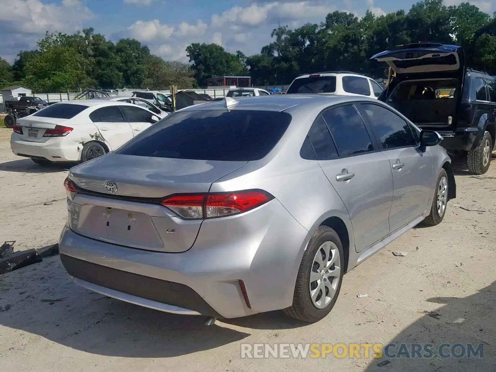 4 Photograph of a damaged car JTDEPRAE9LJ017149 TOYOTA COROLLA 2020