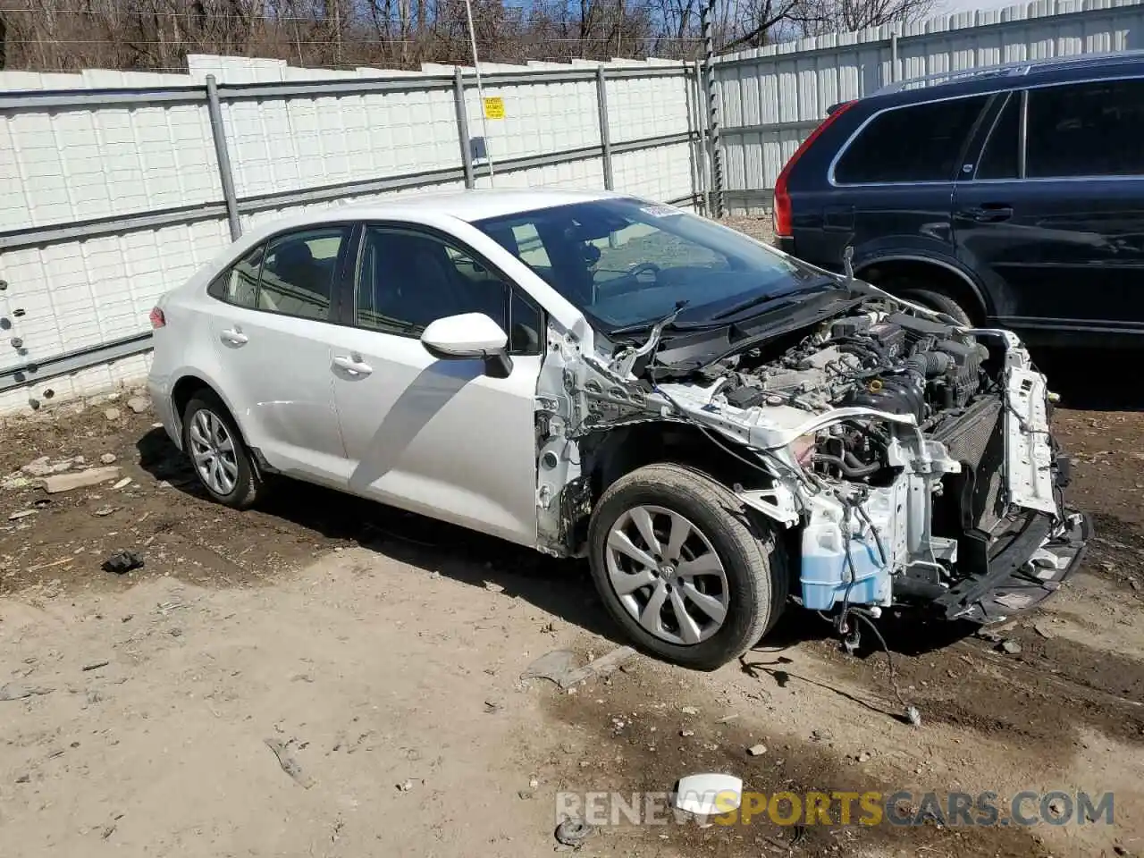 4 Photograph of a damaged car JTDEPRAE9LJ017717 TOYOTA COROLLA 2020