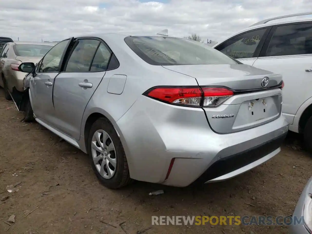 3 Photograph of a damaged car JTDEPRAE9LJ018804 TOYOTA COROLLA 2020