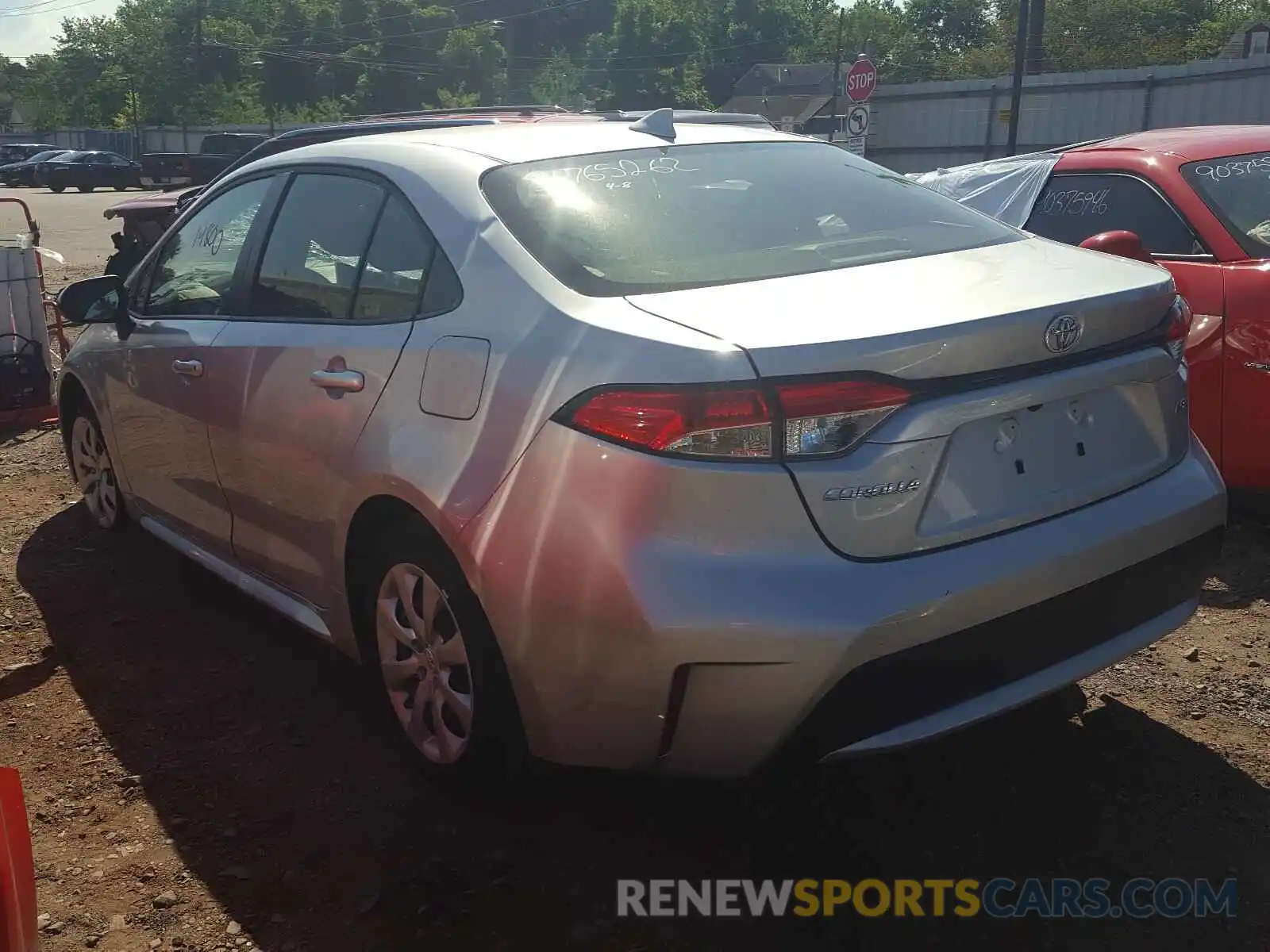 3 Photograph of a damaged car JTDEPRAE9LJ018995 TOYOTA COROLLA 2020