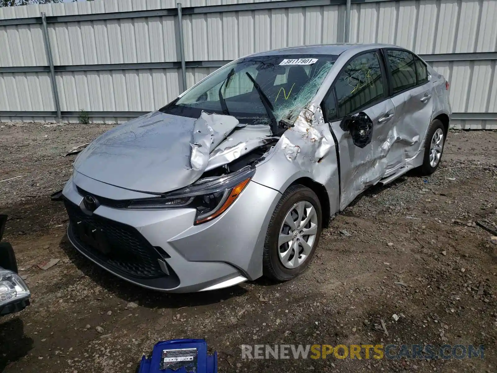 2 Photograph of a damaged car JTDEPRAE9LJ019323 TOYOTA COROLLA 2020