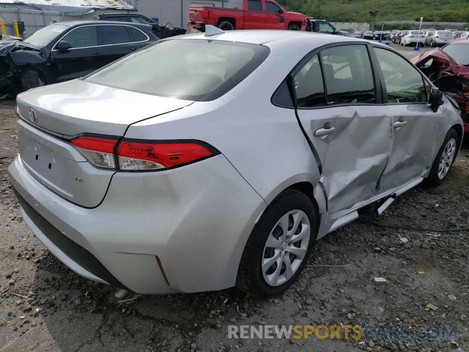 4 Photograph of a damaged car JTDEPRAE9LJ019323 TOYOTA COROLLA 2020