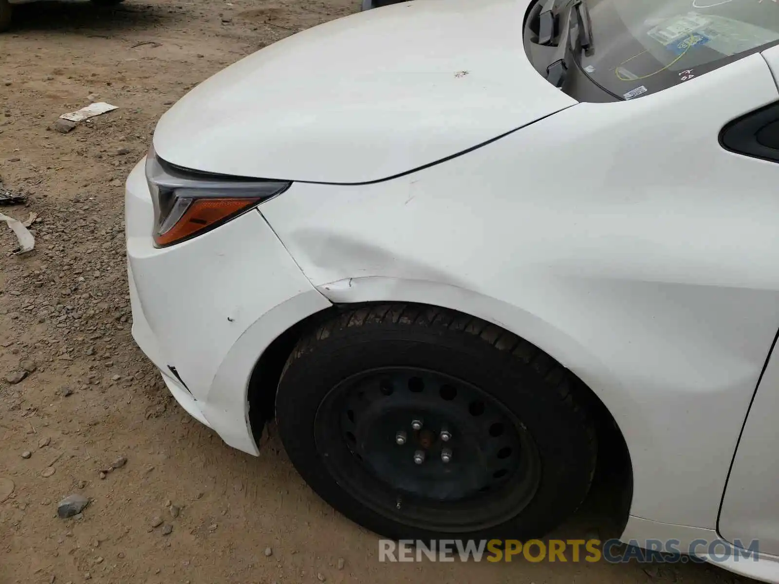 9 Photograph of a damaged car JTDEPRAE9LJ019337 TOYOTA COROLLA 2020