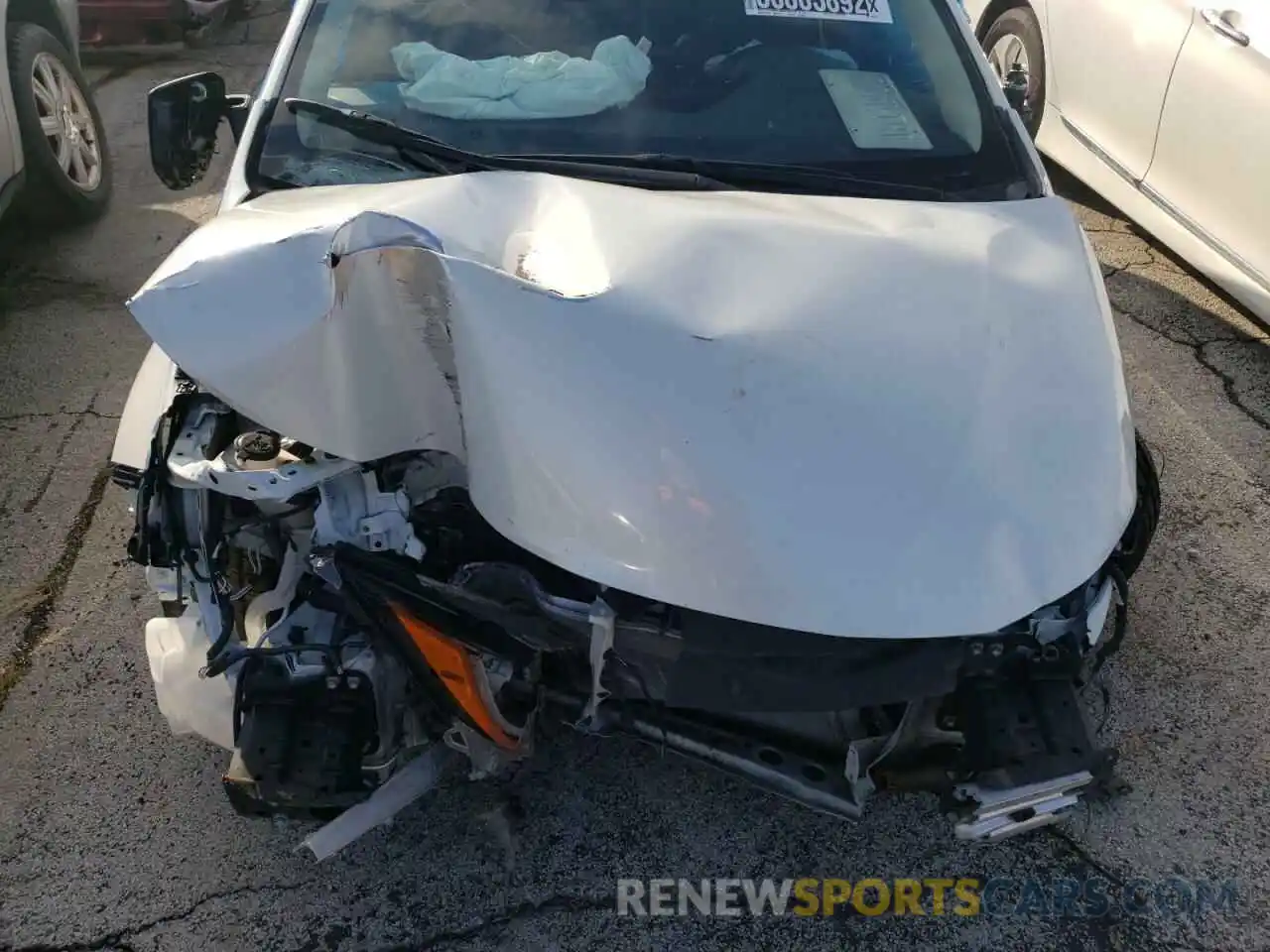 7 Photograph of a damaged car JTDEPRAE9LJ020018 TOYOTA COROLLA 2020