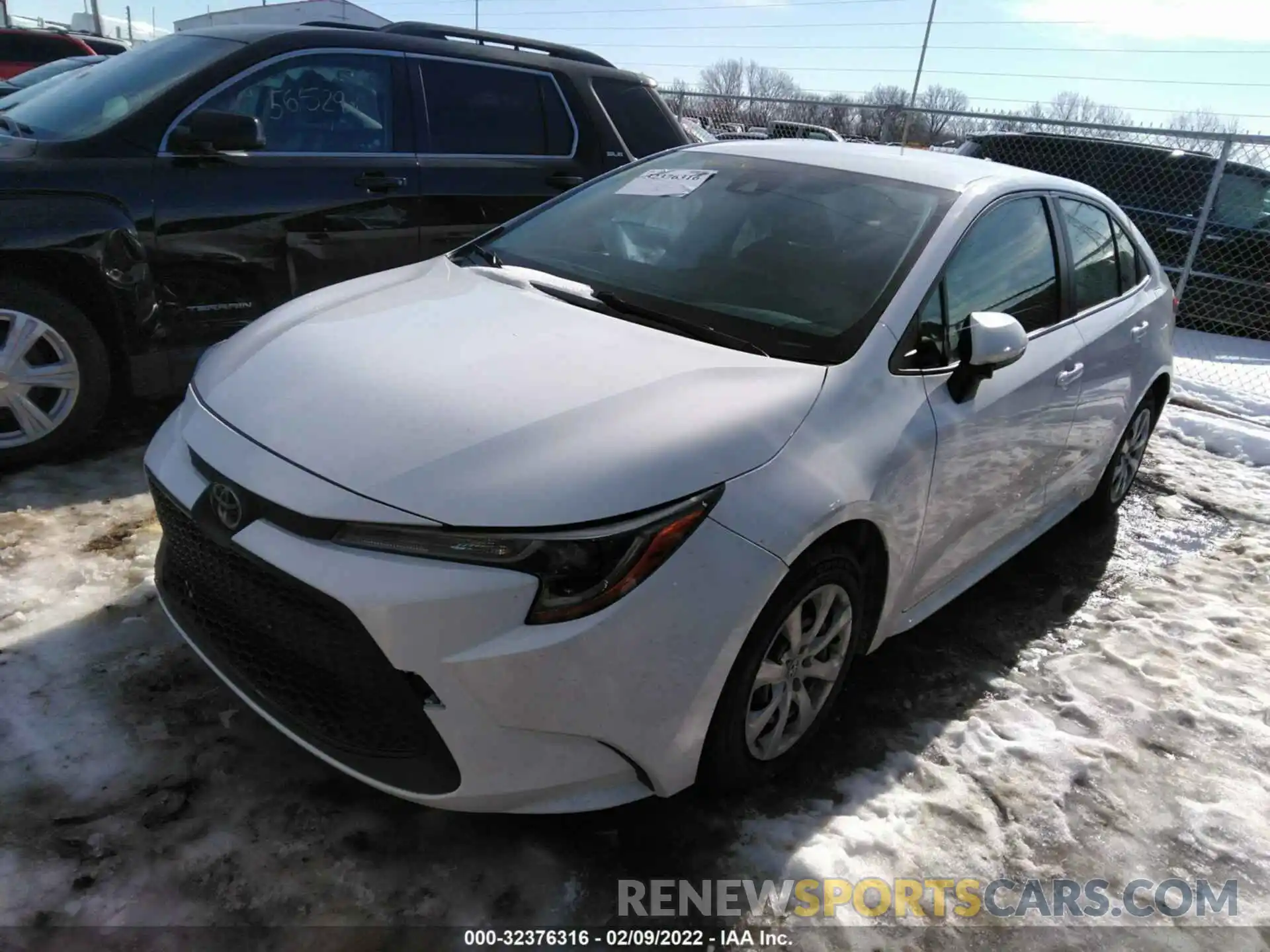 2 Photograph of a damaged car JTDEPRAE9LJ020665 TOYOTA COROLLA 2020