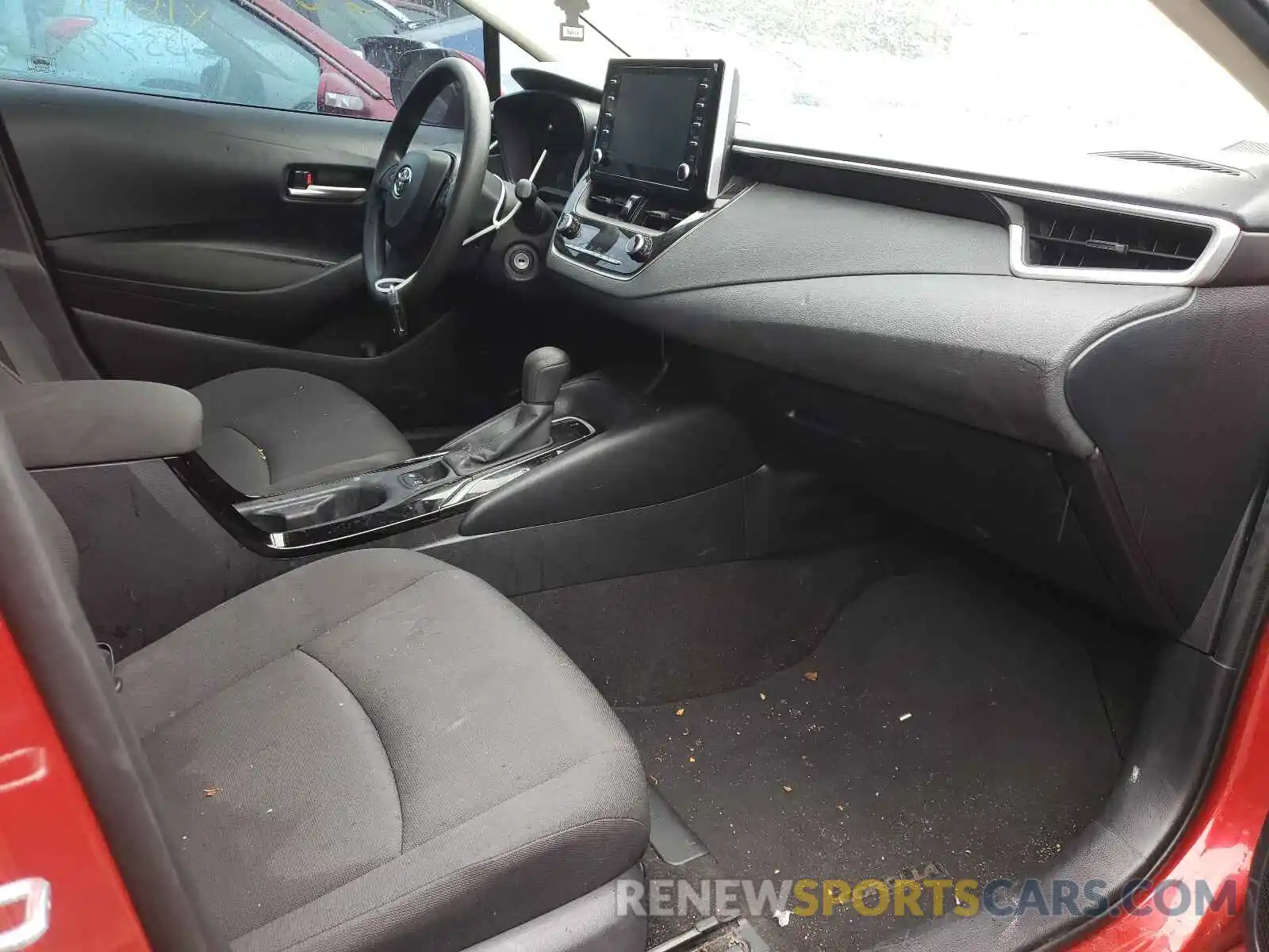 5 Photograph of a damaged car JTDEPRAE9LJ022142 TOYOTA COROLLA 2020