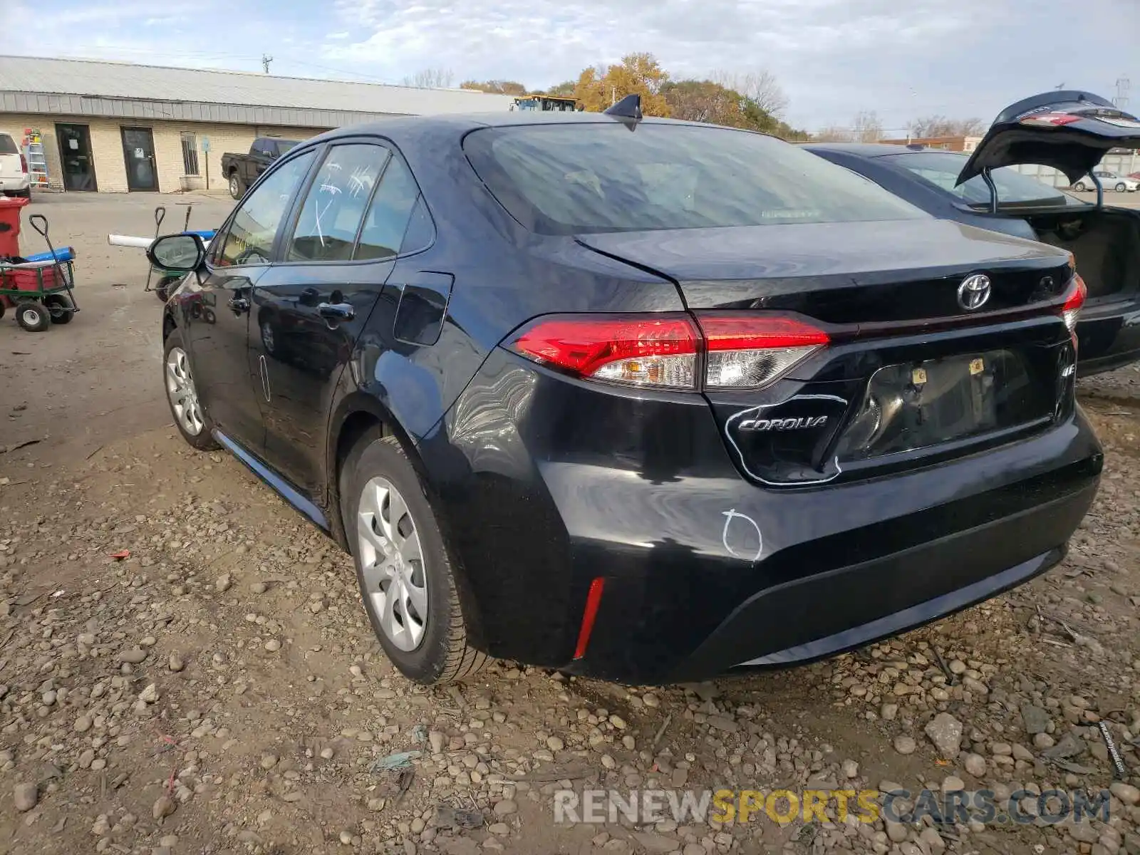 3 Photograph of a damaged car JTDEPRAE9LJ022819 TOYOTA COROLLA 2020