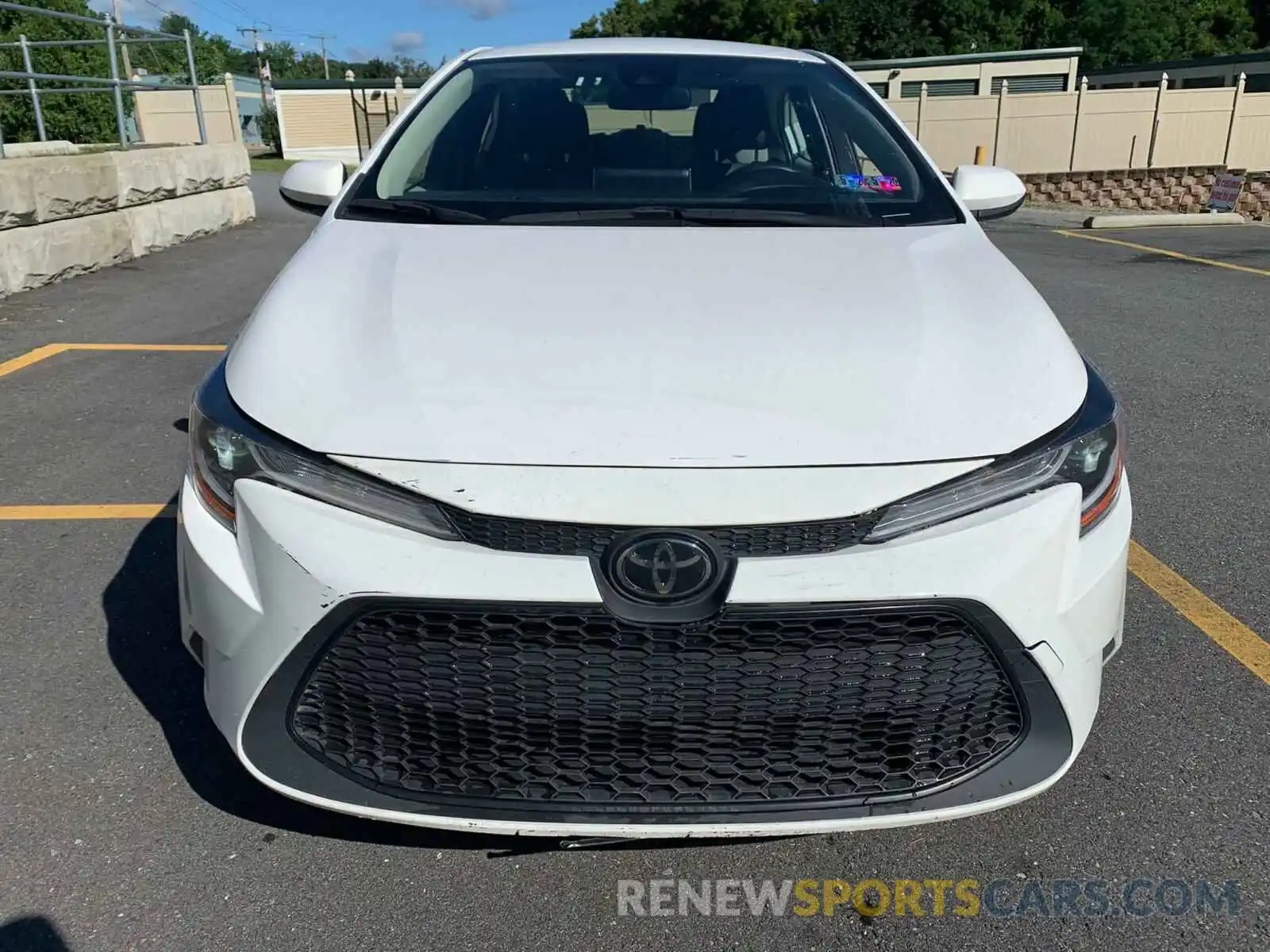 3 Photograph of a damaged car JTDEPRAE9LJ023288 TOYOTA COROLLA 2020