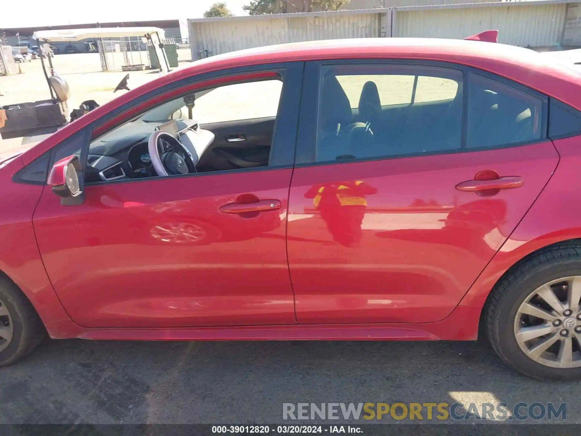 15 Photograph of a damaged car JTDEPRAE9LJ023419 TOYOTA COROLLA 2020