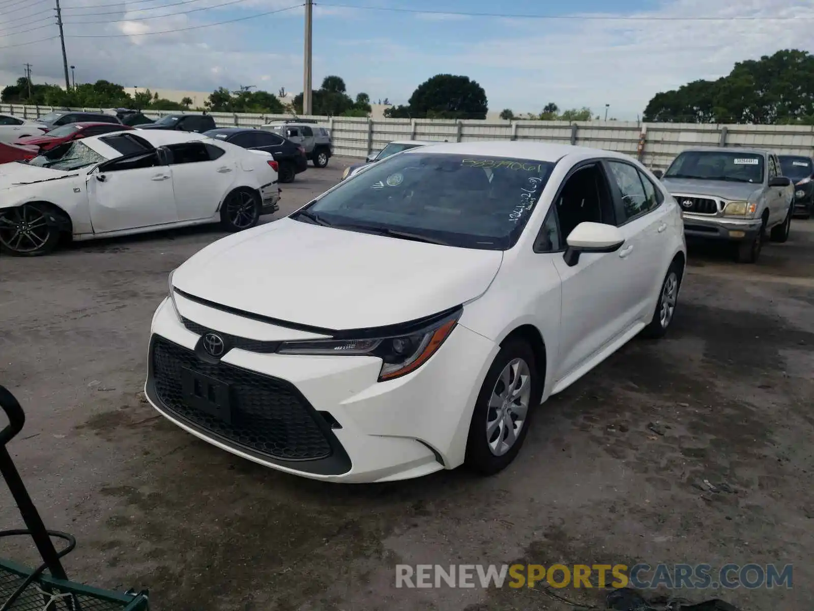 2 Photograph of a damaged car JTDEPRAE9LJ023775 TOYOTA COROLLA 2020