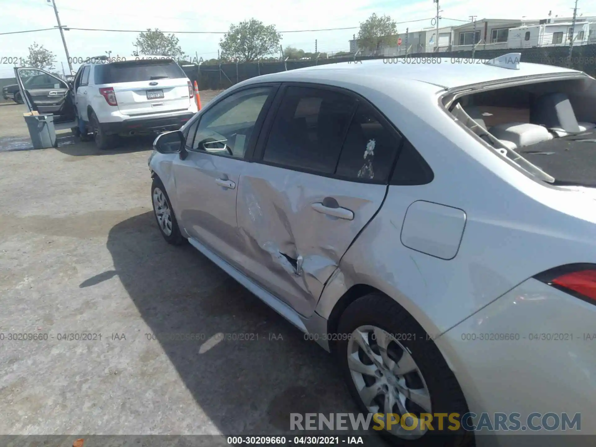 6 Photograph of a damaged car JTDEPRAE9LJ024084 TOYOTA COROLLA 2020