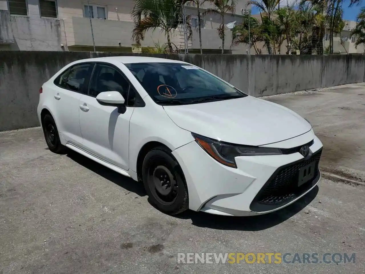 1 Photograph of a damaged car JTDEPRAE9LJ024327 TOYOTA COROLLA 2020