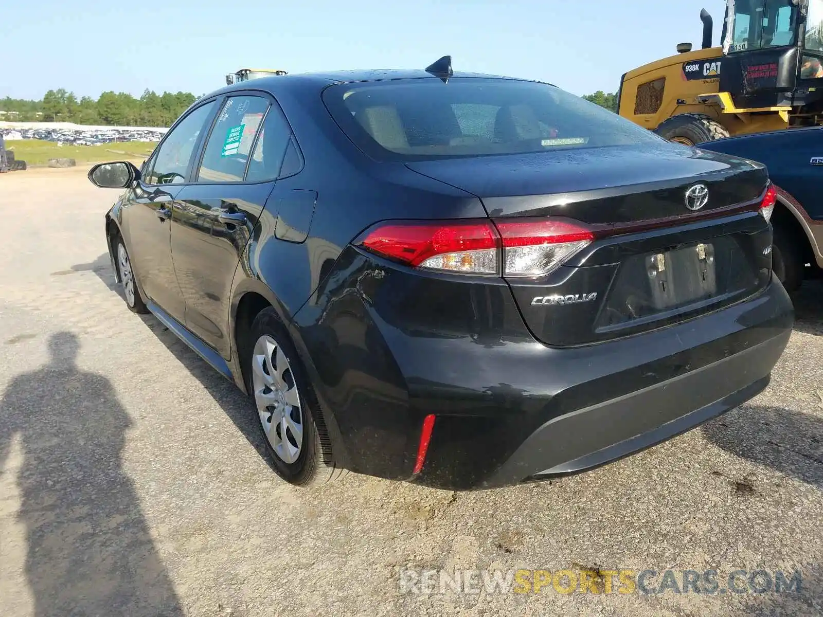 3 Photograph of a damaged car JTDEPRAE9LJ024764 TOYOTA COROLLA 2020