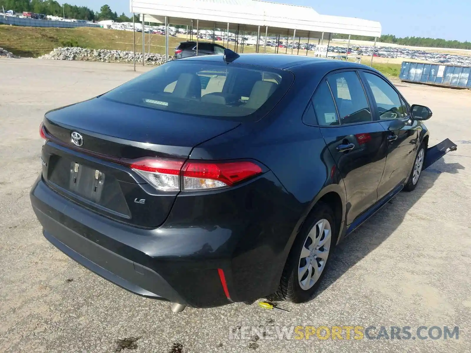 4 Photograph of a damaged car JTDEPRAE9LJ024764 TOYOTA COROLLA 2020