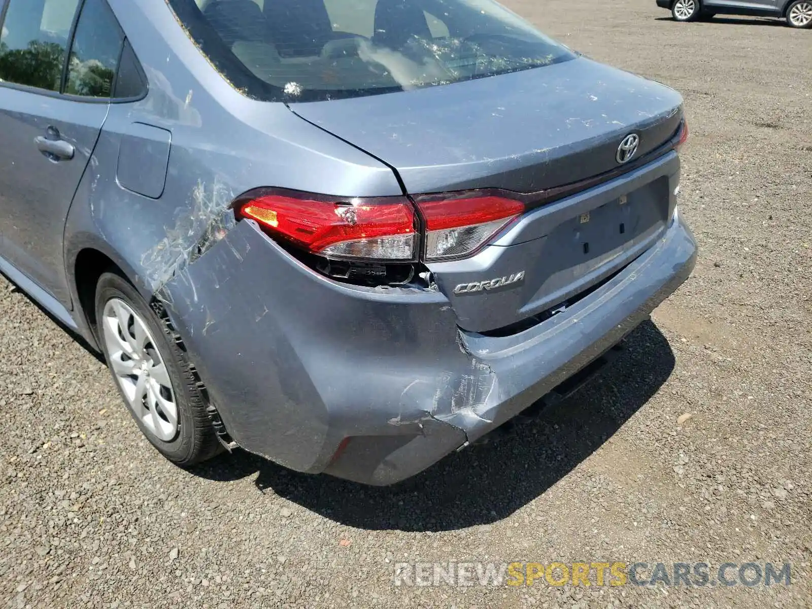 9 Photograph of a damaged car JTDEPRAE9LJ024859 TOYOTA COROLLA 2020