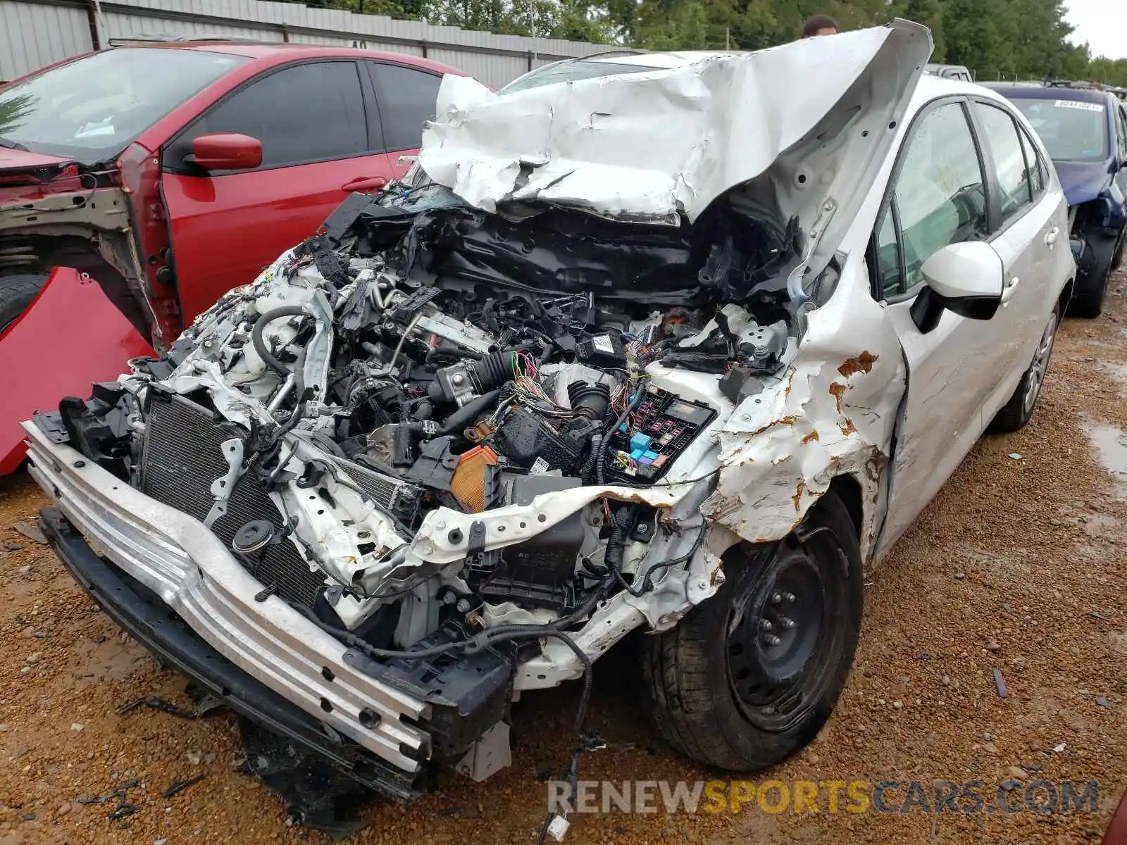 2 Photograph of a damaged car JTDEPRAE9LJ026269 TOYOTA COROLLA 2020