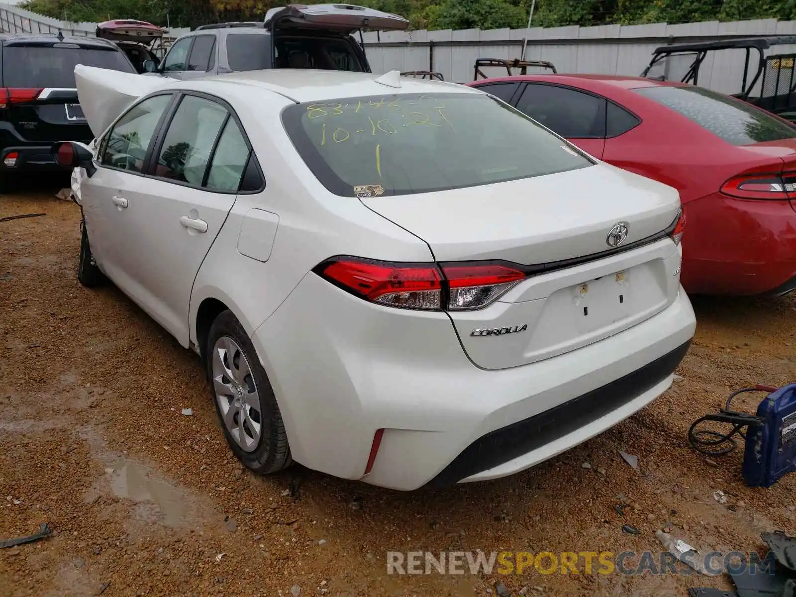 3 Photograph of a damaged car JTDEPRAE9LJ026269 TOYOTA COROLLA 2020