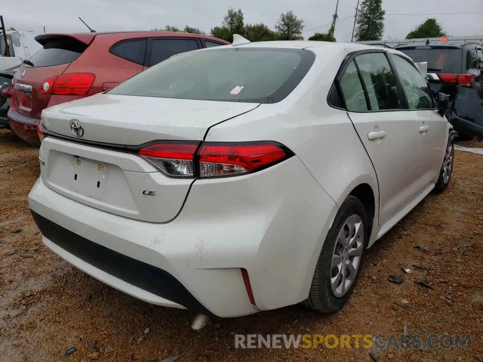 4 Photograph of a damaged car JTDEPRAE9LJ026269 TOYOTA COROLLA 2020