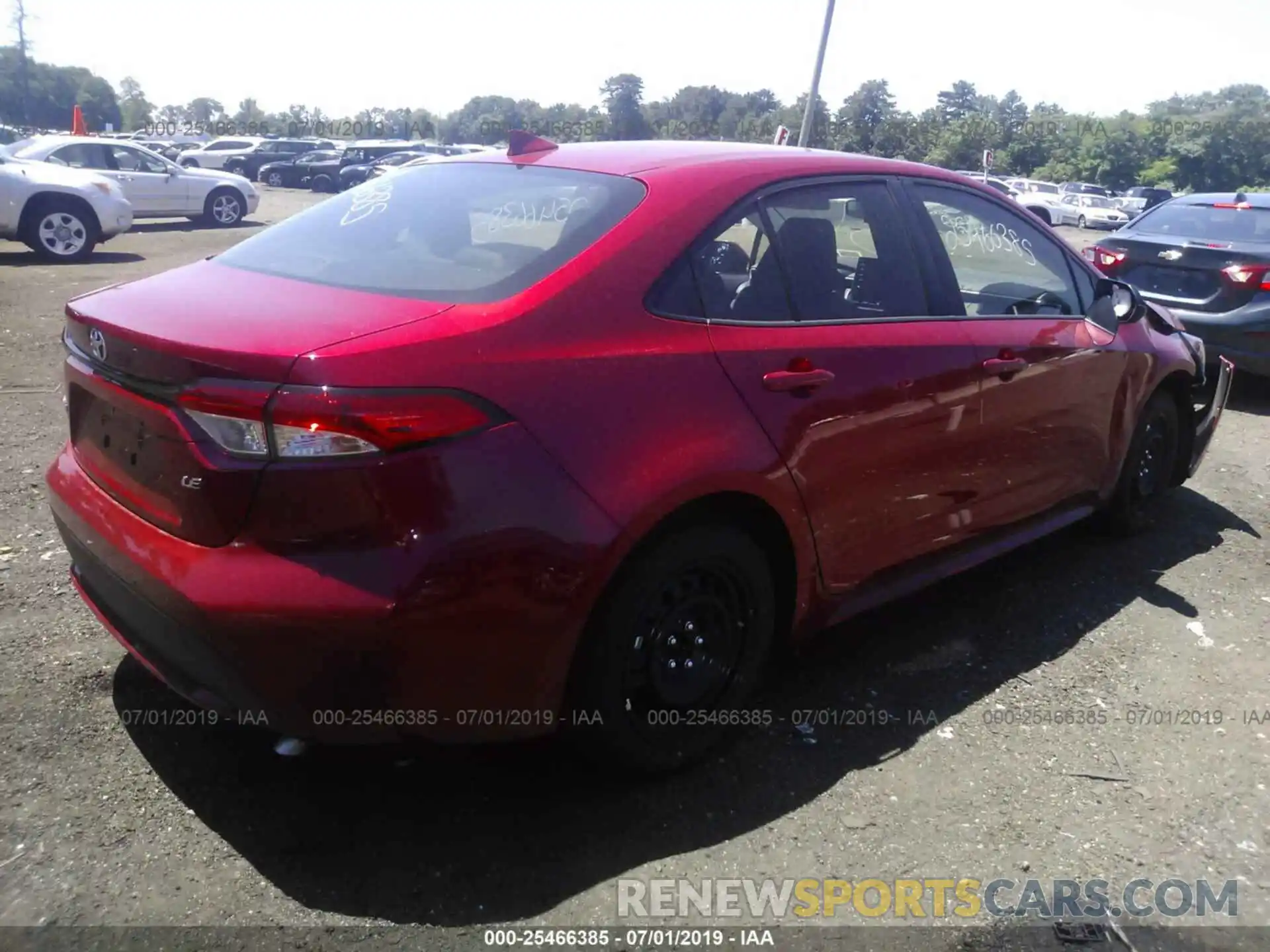 4 Photograph of a damaged car JTDEPRAE9LJ026742 TOYOTA COROLLA 2020