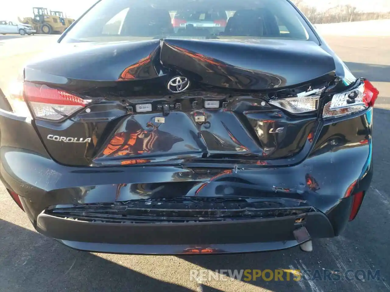 9 Photograph of a damaged car JTDEPRAE9LJ028457 TOYOTA COROLLA 2020