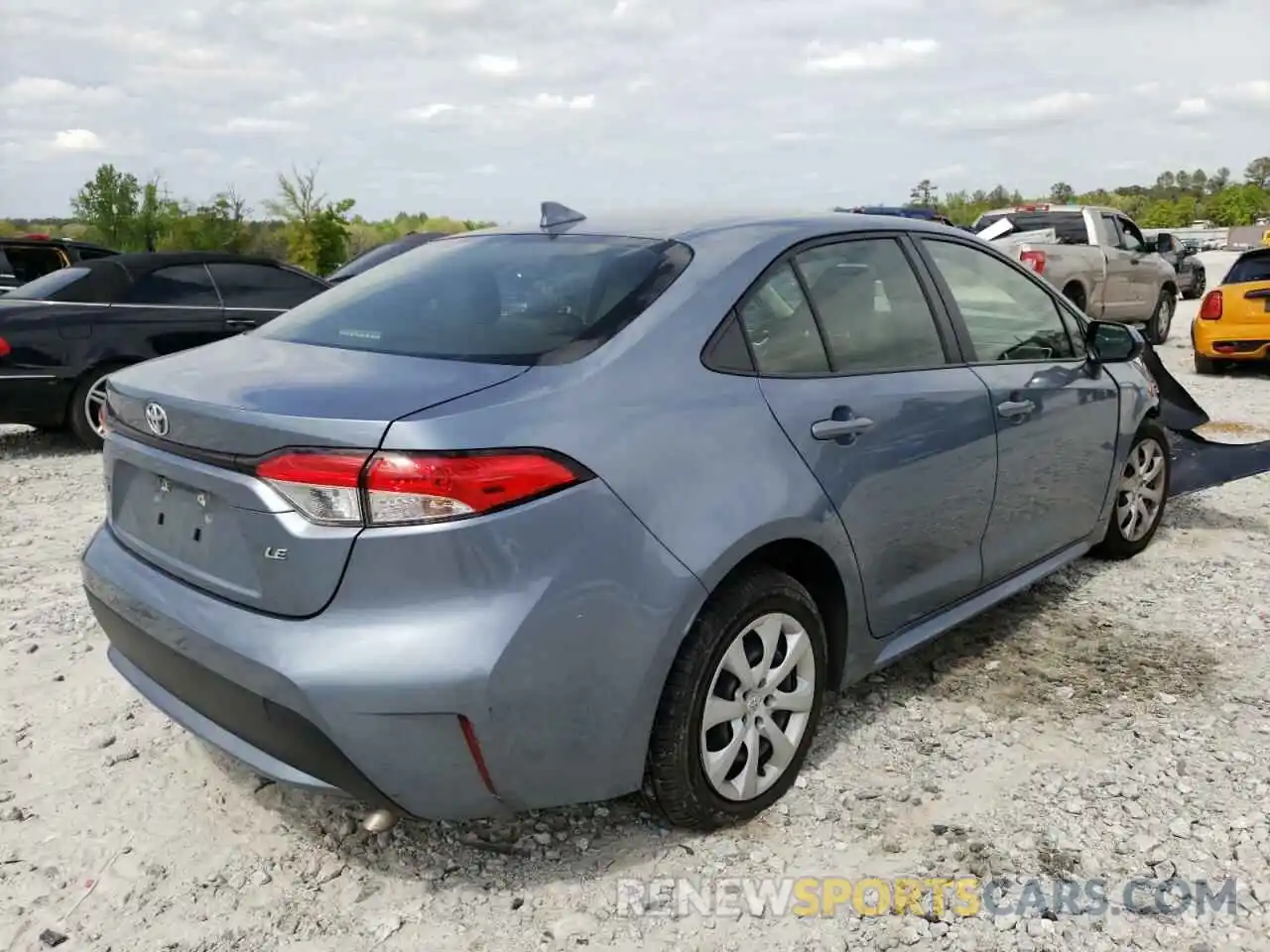 4 Photograph of a damaged car JTDEPRAE9LJ028703 TOYOTA COROLLA 2020