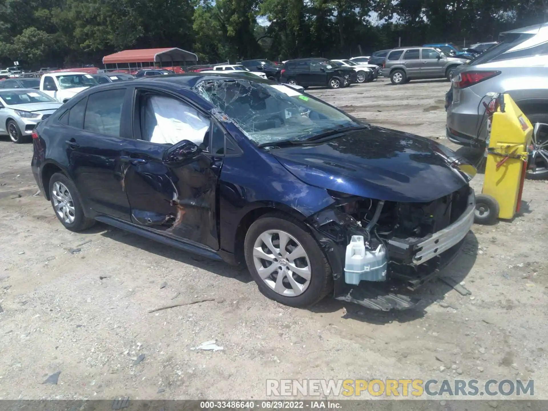 1 Photograph of a damaged car JTDEPRAE9LJ029396 TOYOTA COROLLA 2020